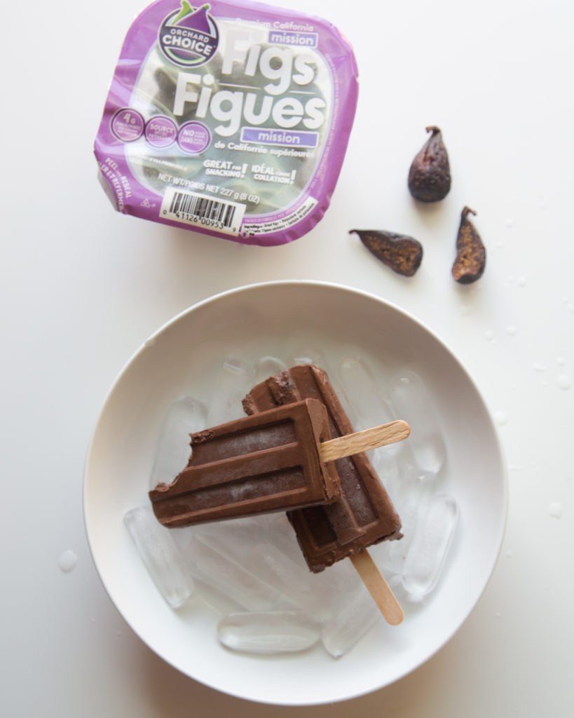 Making popsicles from smoothies is a healthy indulgence. Vegan fudgesicles are packed full of dried figs that add fiber and natural sweetness.