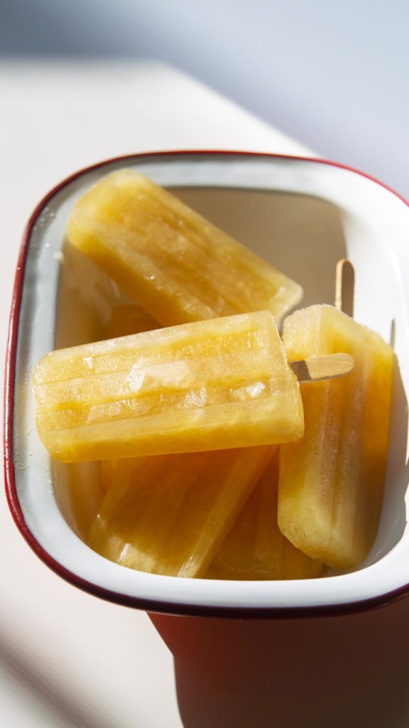 Cool off with sunny homemade golden figs lemonade popsicles. They are as easy as pour and freeze.