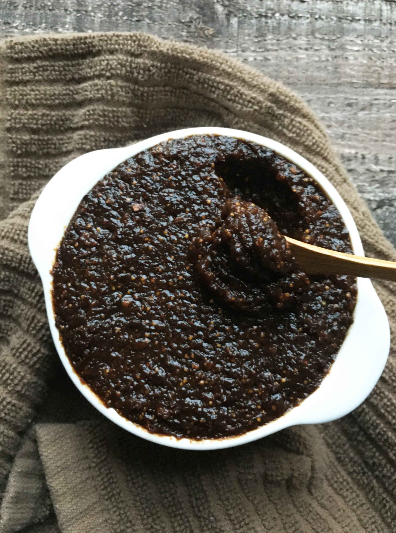 Applesauce and mashed bananas are familiar fat replacers in baking. Discover how to make fig puree for a new way to lower fat and increase nutrition.