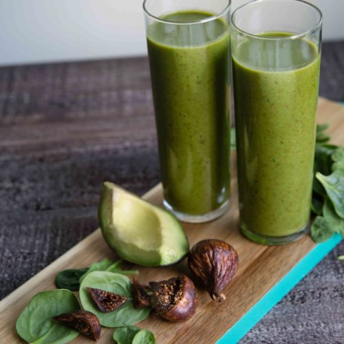 Easy Green Smoothie with Dried Figs