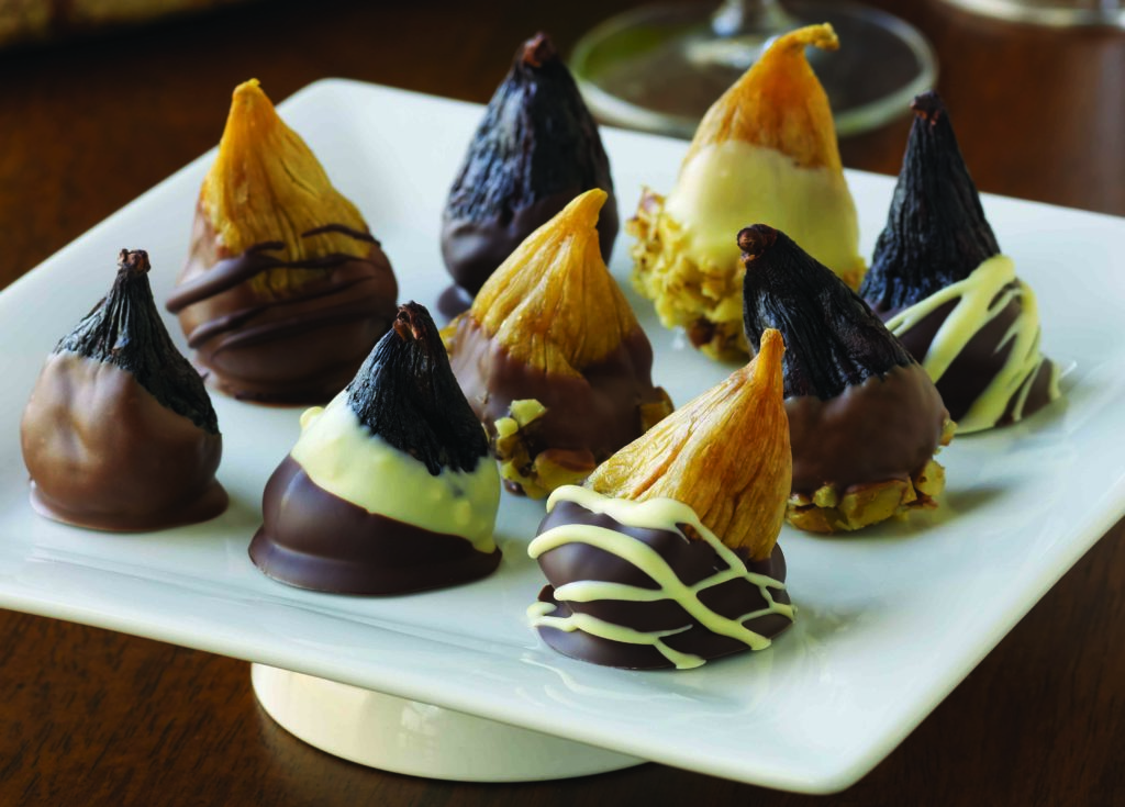 chocolate dipped figs