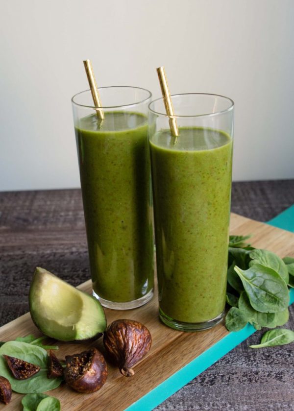 Green Smoothie with Avocado & Dried Figs | Valley Fig Growers