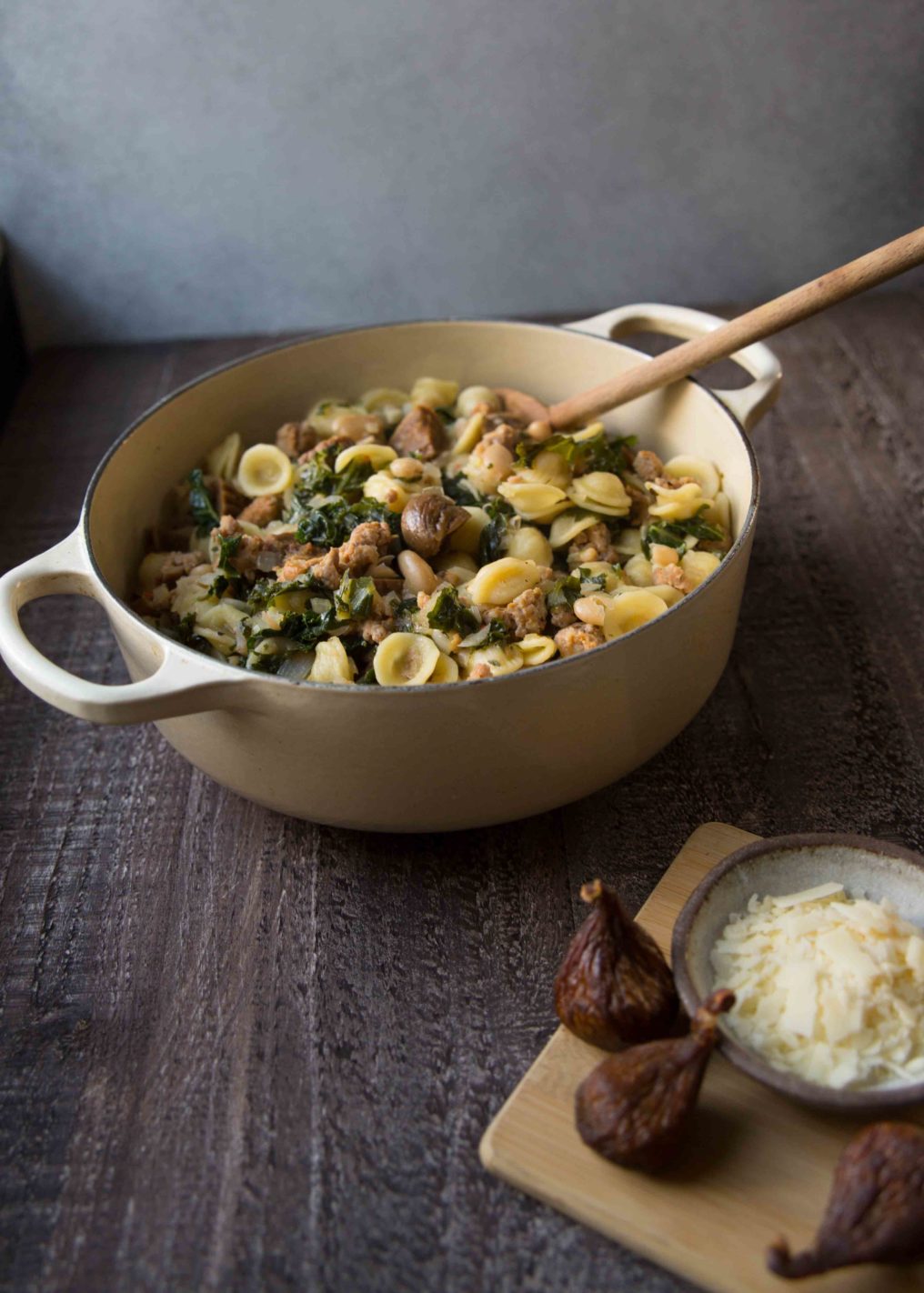 One Pot Pasta with Kale Figs and Sausage