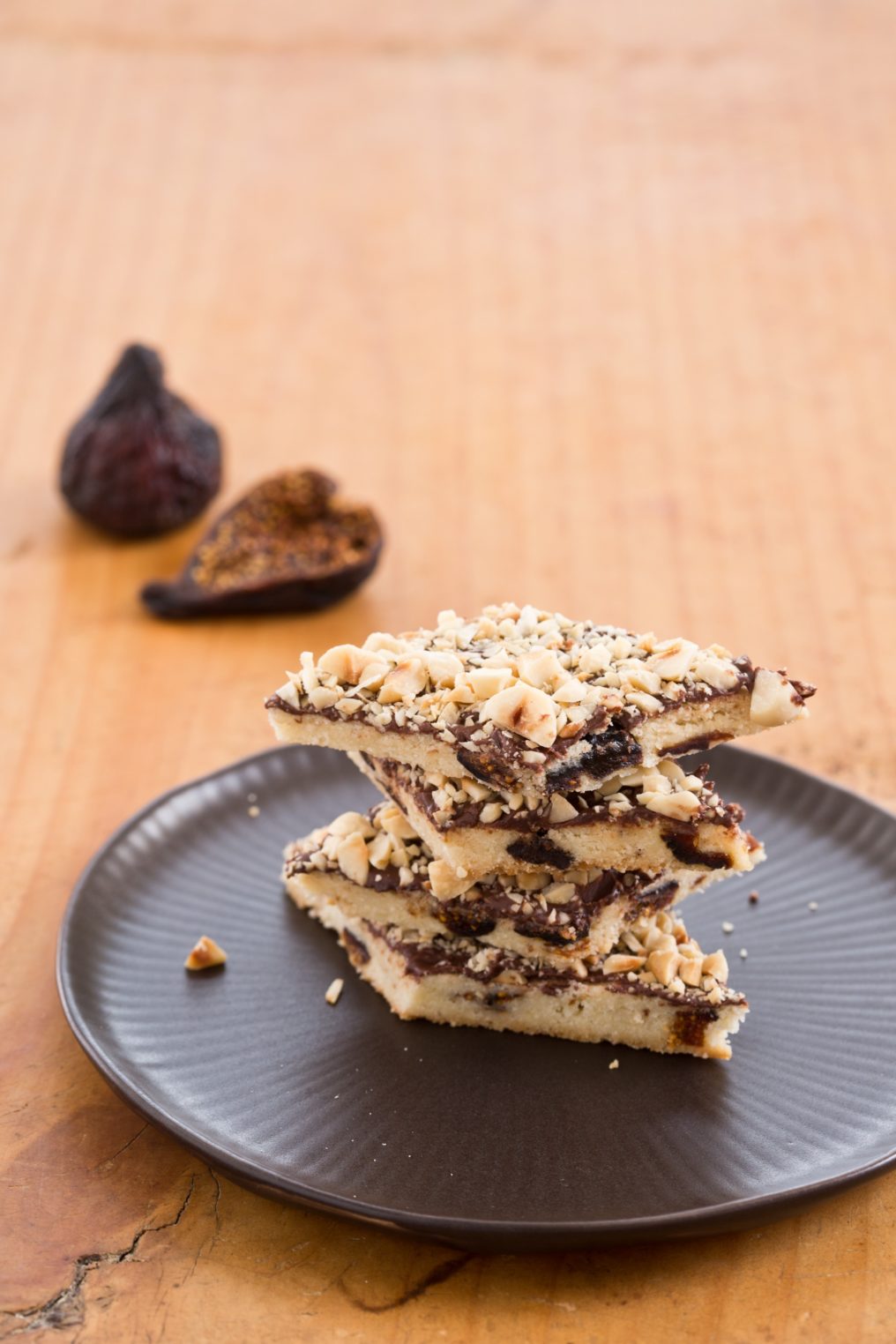 chocolate fig bar cookies with hazelnuts