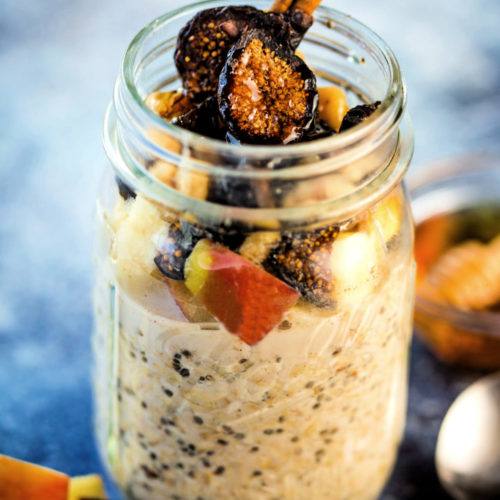 Making overnight oats with almond milk is an easy breakfast for mornings on the go. Overnight oats with apples and dried figs add in extra flavor and nutritious benefits.