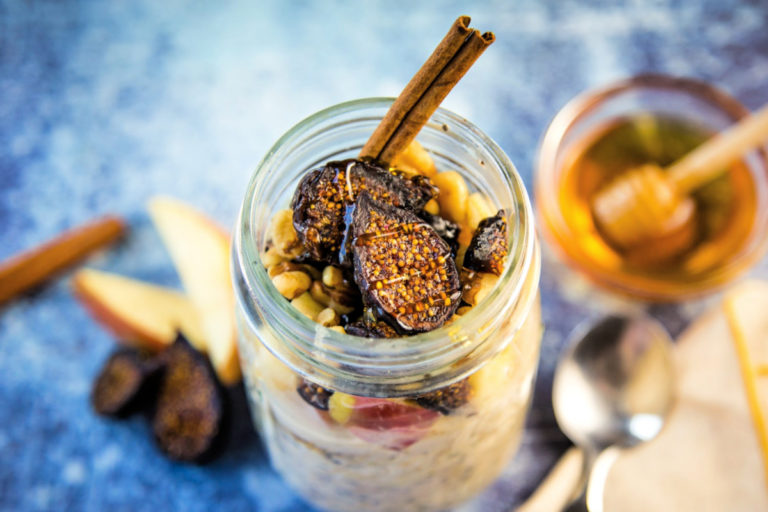 Cinnamon Fig Overnight Oats with Apples