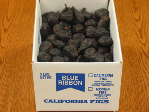 Pick up Blue Ribbon Mission Dry Figs in 5-LB size for your wholesale needs. Visit Valley Fig Growers to buy our California mission bulk dried figs for sale.
