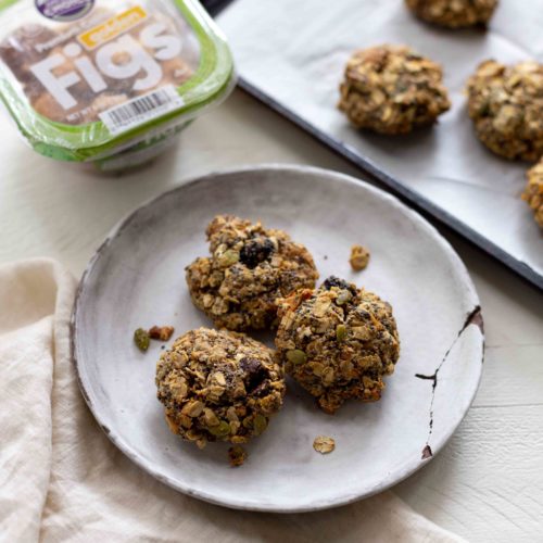 dried apricot and fig almond oatmeal cookies, Uncategorized