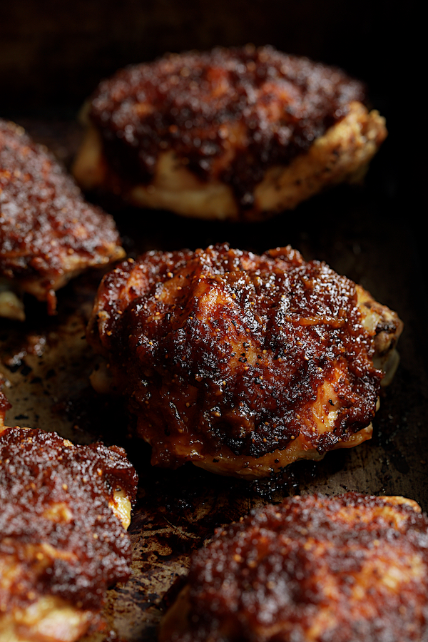 Why buy when you learn how to make BBQ sauce from scratch? Great on pork, beef, chicken or tofu, get in on how to make barbecue sauce with dried figs.