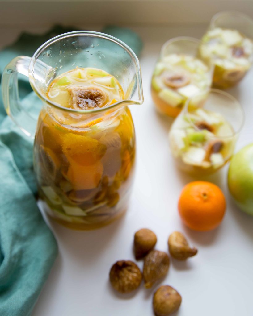 Is the boozy fruit in sangria your favorite part? Golden dried figs in white wine sangria with ginger ale a refreshing drink all year, especially late summer.