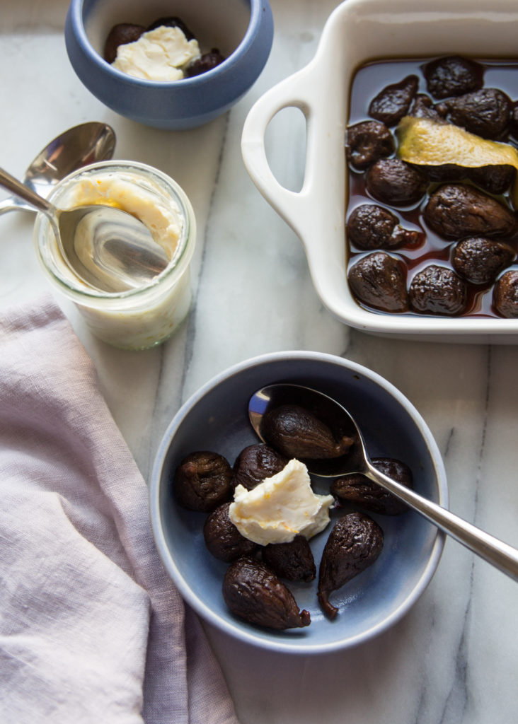 To serve, place a few of the figs in an individual serving bowl and spoon a dollop of the mascarpone onto the top.  