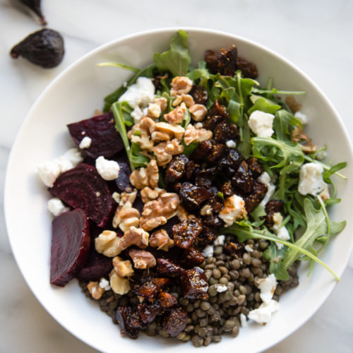 Salad with beets and goat cheese is a classic. Our warm lentil salad with roasted beets and plump agro-dolce figs is a meatless meal to love.