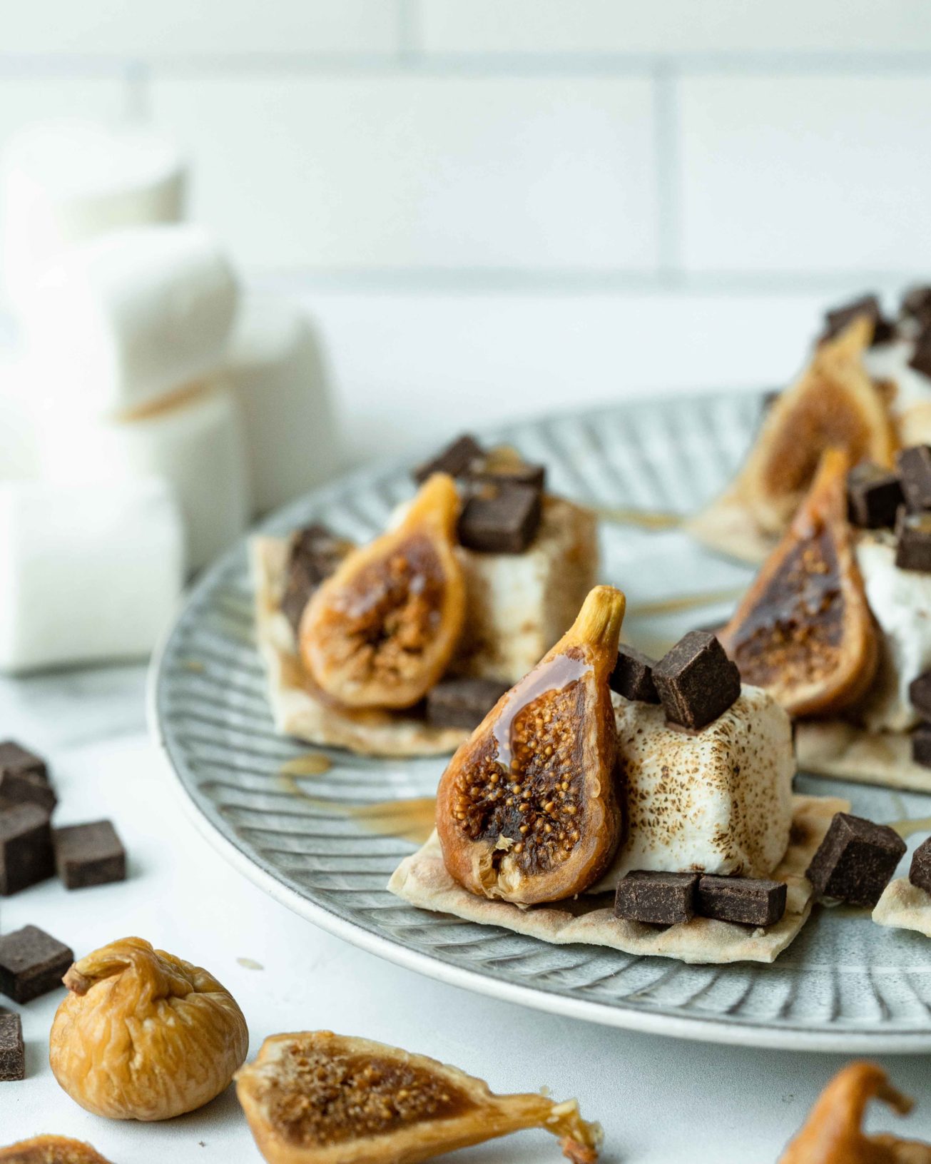 Plate of crispy lavash fig s'mores