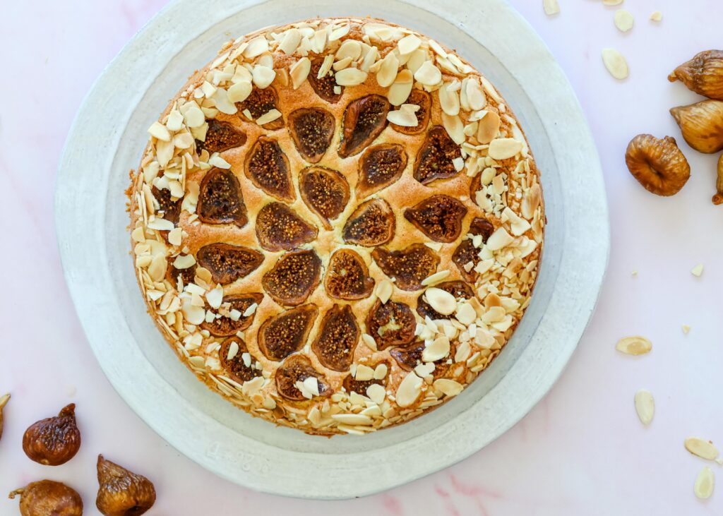 This Passover, bake this almond flourless fig cake recipe. It's a fruit lovers Passover dessert recipe that's also gluten-free.