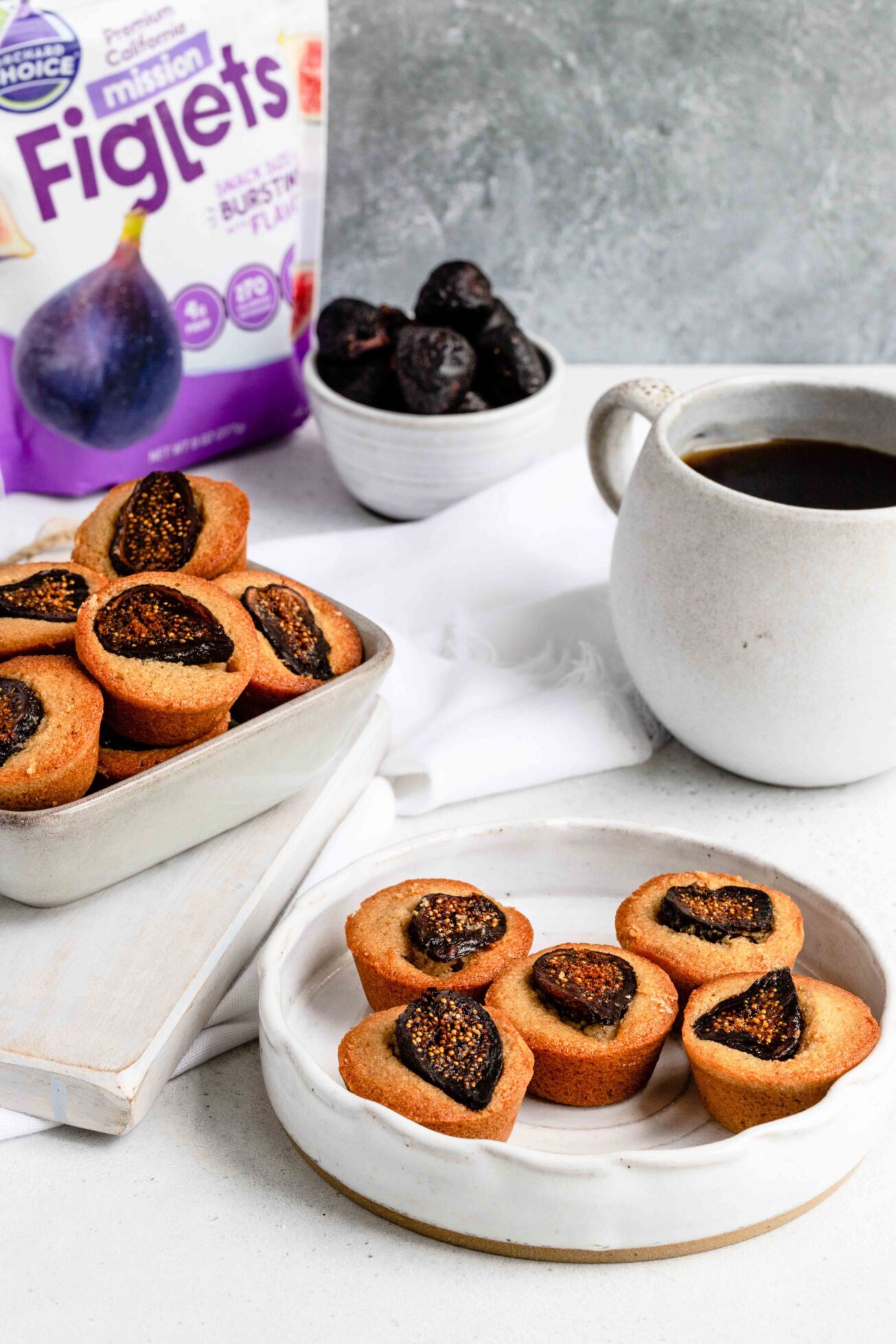 This fig financier recipe re-envisions small French cakes. Try this recipe for financiers for a sweet to serve at brunch or for dessert.