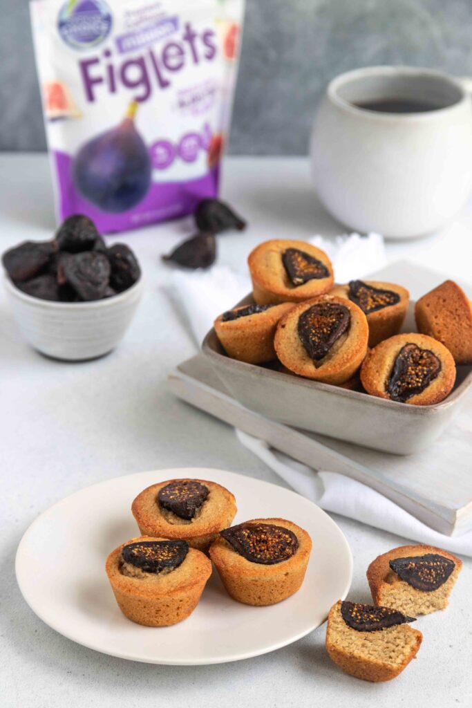 This fig financier recipe re-envisions small French cakes. Try this recipe for financiers for a sweet to serve at brunch or for dessert.