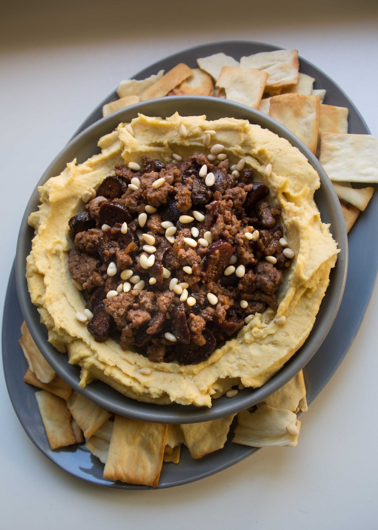 hummus with lamb spiced figs