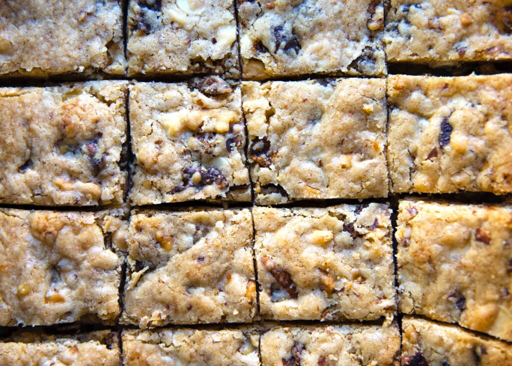 Do you know how to make blondies? These vanilla brownies are like a blondie recipe with white chocolate chips, nuts, and golden figs.