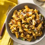 pasta with caramelized onions and black pepper